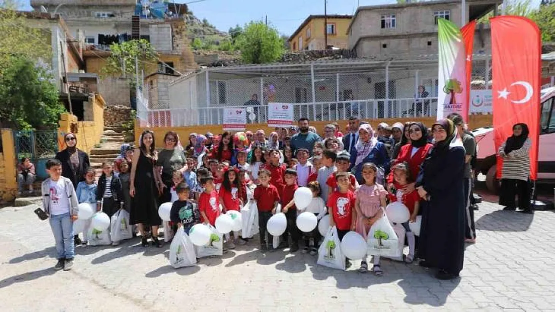 Bayramın coşkusu, Şehitkamil'in en ücra noktasına kadar taşındı