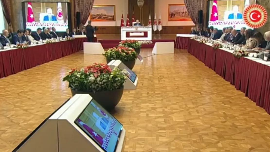 Beklenen Meclis Komisyonu TBMM'de İlk Toplantısını Yaptı