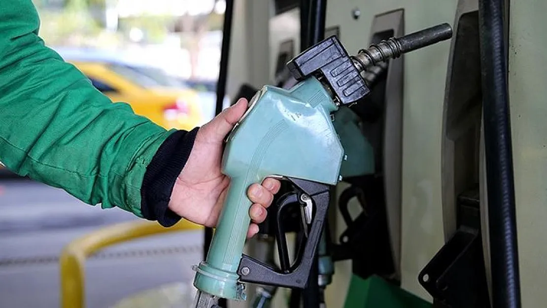 Benzine zam geliyor