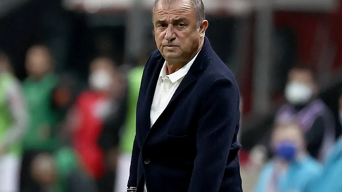 Galatasaray'daki görevini resmen bırakan Fatih Terim, İstanbul'dan ayrıldı