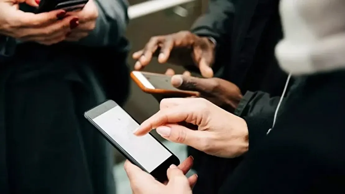BTK'dan Operatörlere 'Çekmeyen Telefon' Cezası: Kapsama Alanı Sorunlarına Karşı Saha Ölçüm Seferberliği