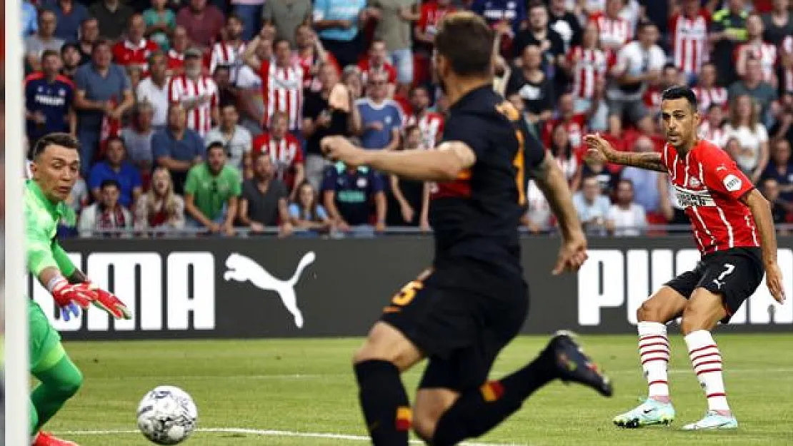 Utanç gecesi! Temsilcimiz Galatasaray, deplasmanda PSV'ye 5-1 mağlup oldu