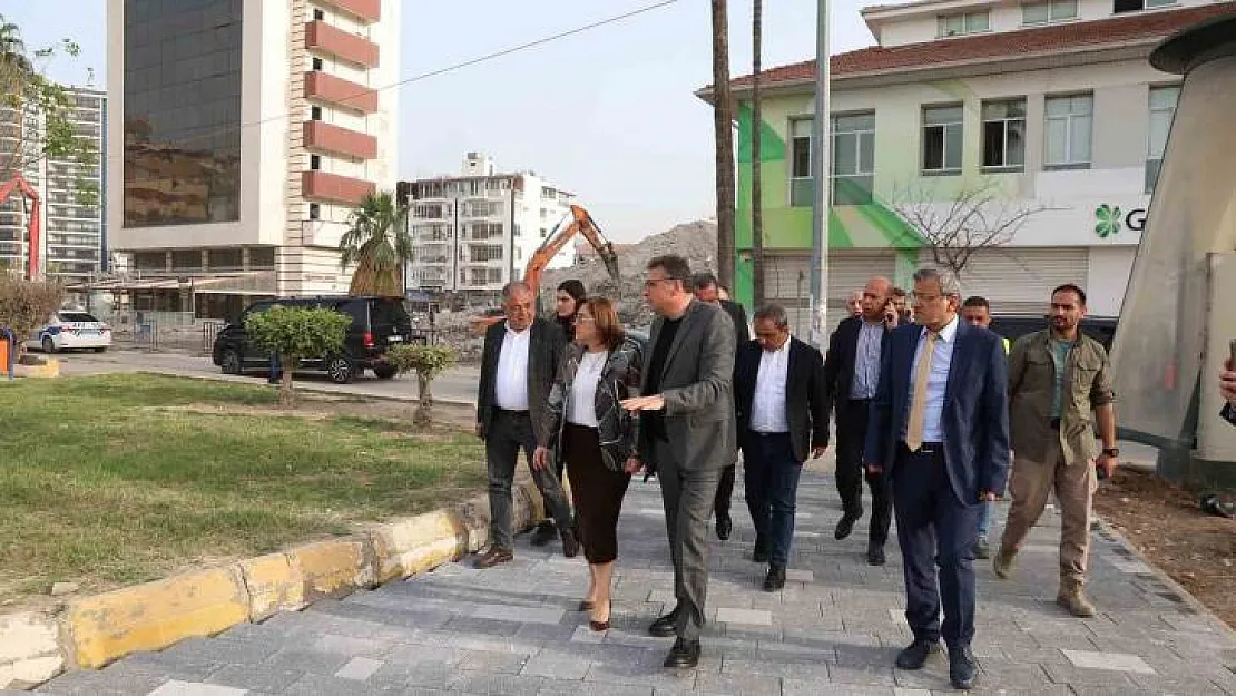 Büyükşehir'den İskenderun'a altyapı ve üstyapı desteği