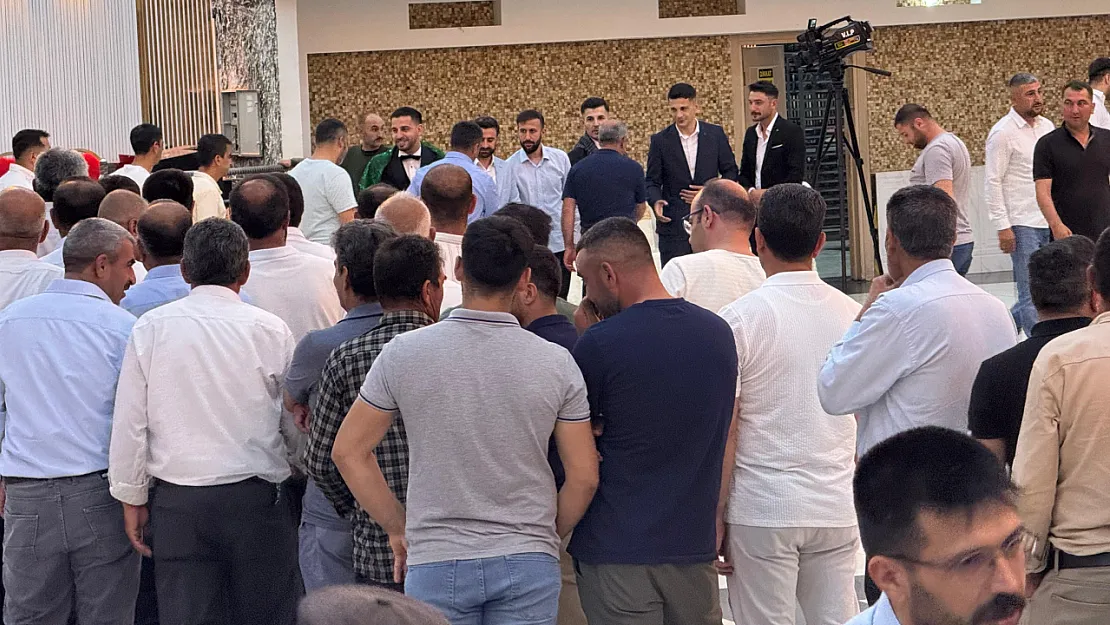 Cayıt ve Yaşar Ailelerinin Mutlu Günü