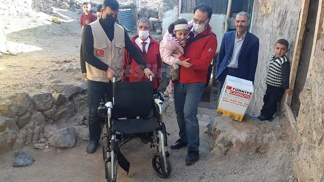 Cansuyu Derneği Siirt'te Engelli Çocuğun Hayalini Gerçekleştirdi