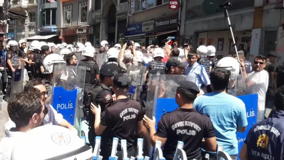 Cumartesi Anneleri ile yürümek isteyen Siirt Baro Başkanı dahil 16 baro başkanı ablukaya alındı