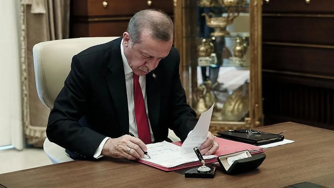 Cumhurbaşkanı Erdoğan 13 üniversiteye rektör atadı