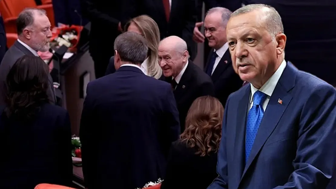 Cumhurbaşkanı Erdoğan, Bahçeli'nin DEM Partililerle tokalaşmasını değerlendirdi