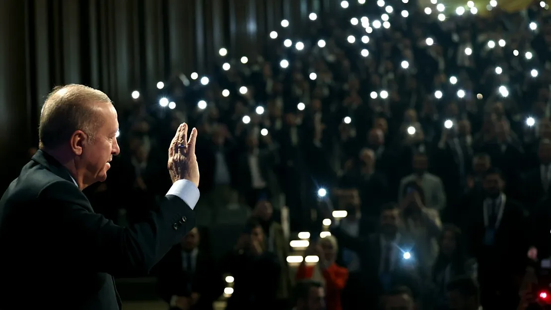 Cumhurbaşkanı Erdoğan, Toplantıda Siirt Günlerini Hatırlattı!