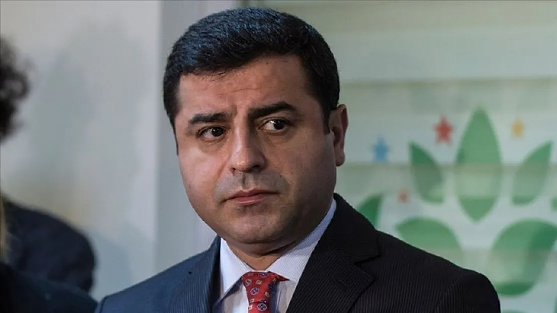 Demirtaş'tan Fincancı tepkisi: Kimse bize postal yalayıcılığını demokratlık diye yutturmaya kalkmasın