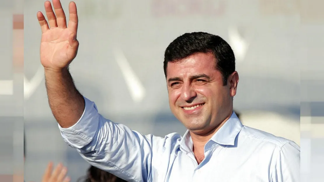 Demirtaş'tan 'puslu havayı' dağıtacak altı madde ve bir öneri: Adaylık tartışmalarını bırakın, birleşin ve bir araya gelin