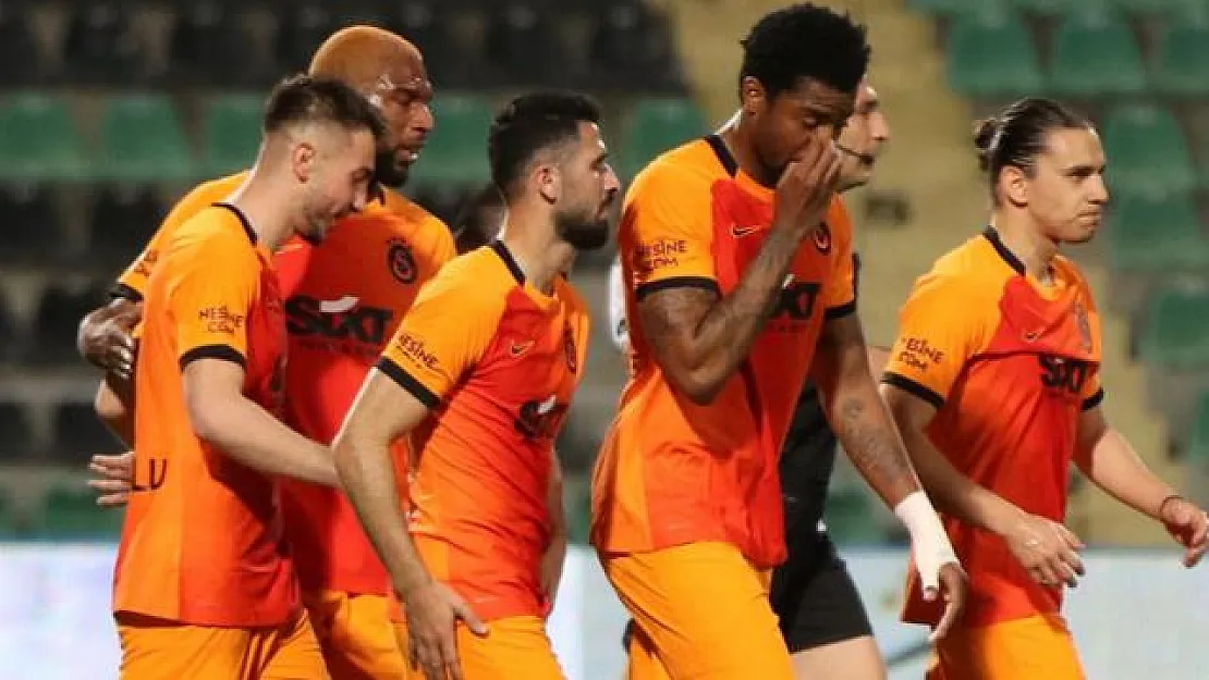 Zirve yarışında yüzü gülen tek takım Aslan! Galatasaray, deplasmanda Denizli'yi 4-1'le geçti