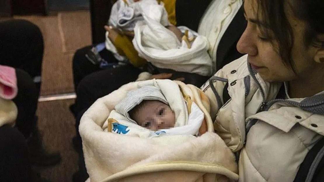 Depremzede çocuklar cemaatlere verildi iddiasına yönelik Aile ve Sosyal Hizmetler Bakanlığından açıklama geldi: Herhangi bir ihmal bulunmadı