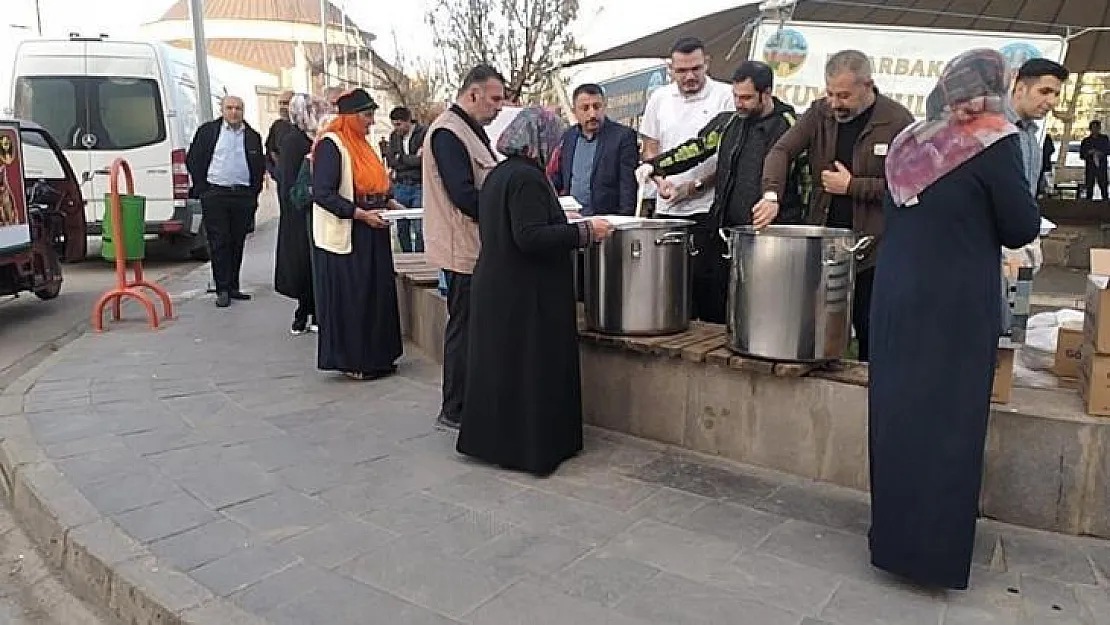 DİKO'dan hasta ve hasta yakınlarına 500 kişilik iftar yemeği