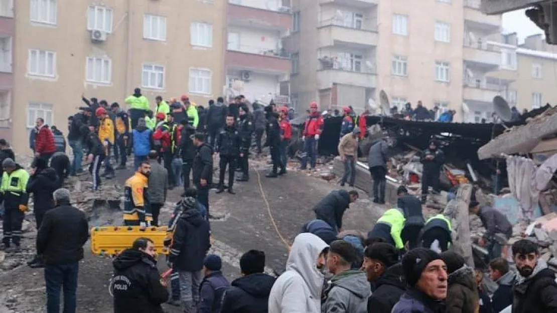 Diyarbakır'da 60 kişinin hayatını kaybettiği binanın müteahhidine 22 yıl 6 aya kadar hapis istemi