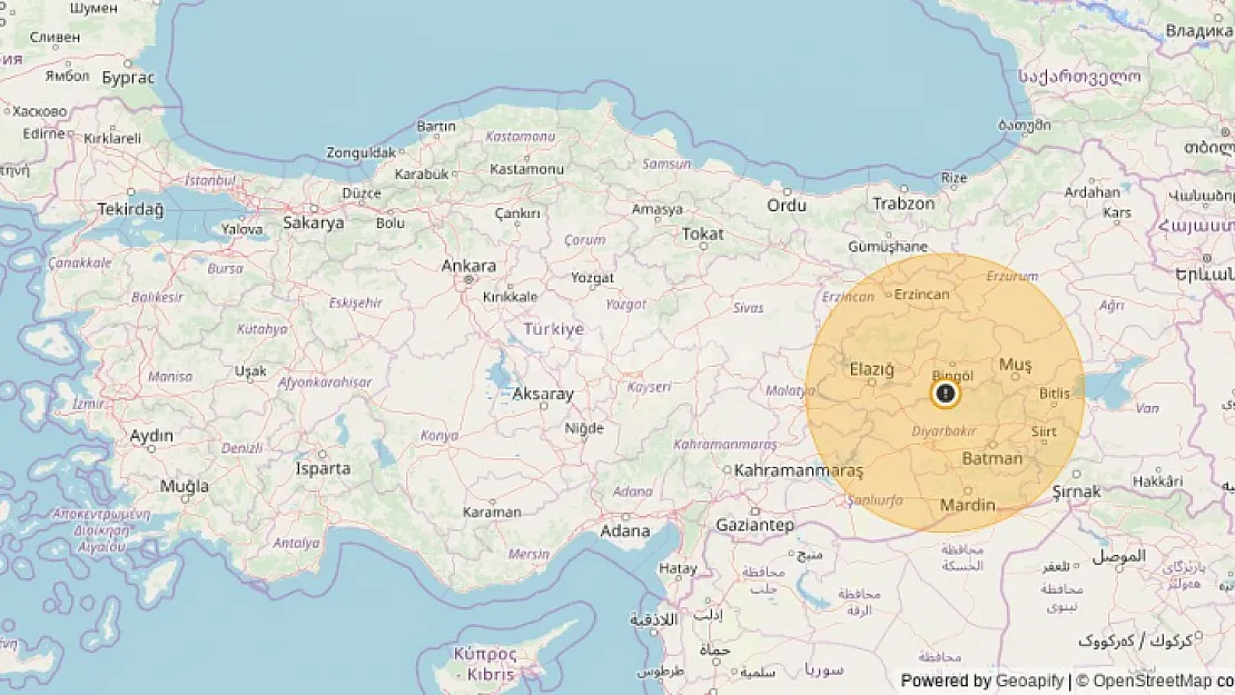 Diyarbakır'da deprem! Siirt'ten de hissedildi