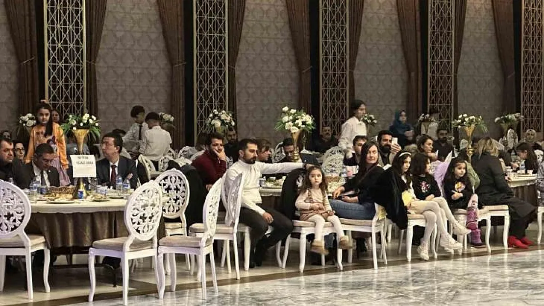 Diyarbakır'da eczacılar iftar yemeğinde buluştu