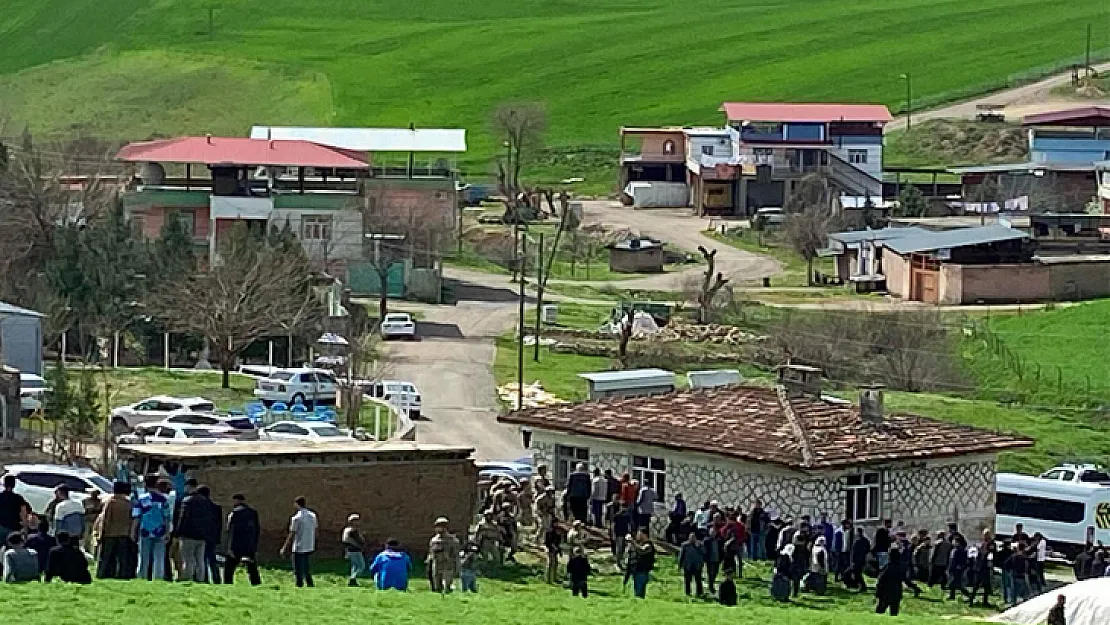 Diyarbakır'da 'muhtarlık seçimi' kavgası: DEM Parti alan sözcüsü öldürüldü