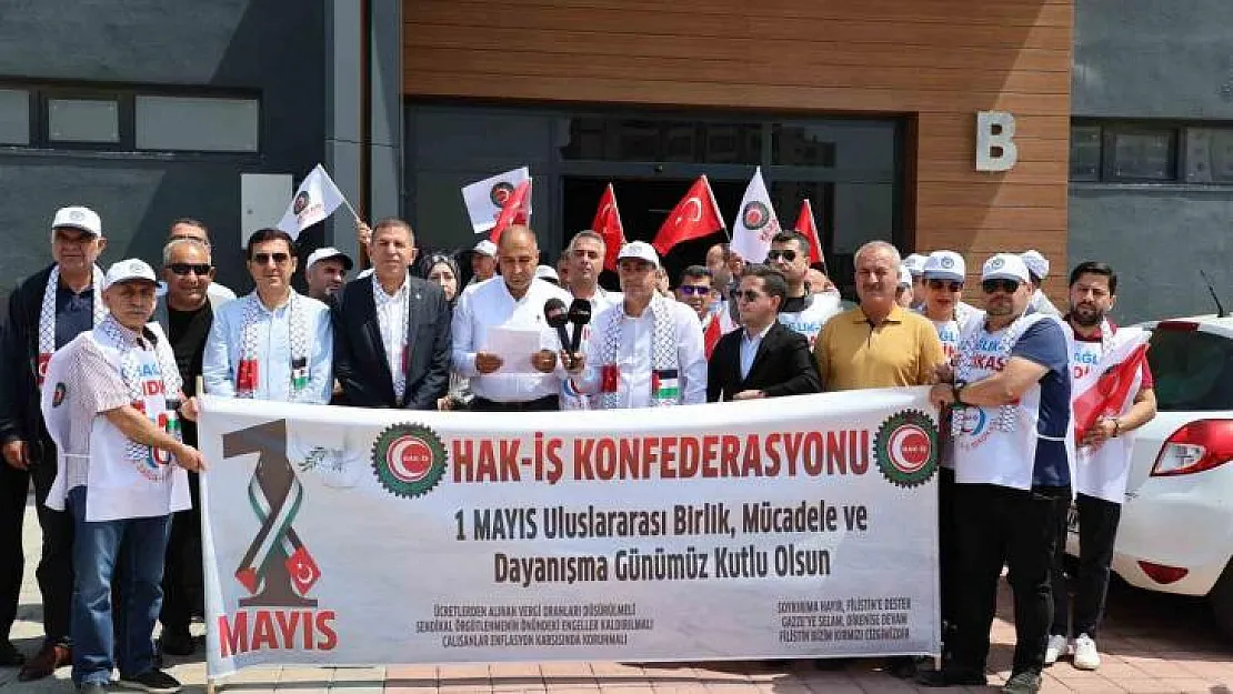 Diyarbakır'da Öz-Sağlık Sendikası 1 Mayıs'ı kutladı