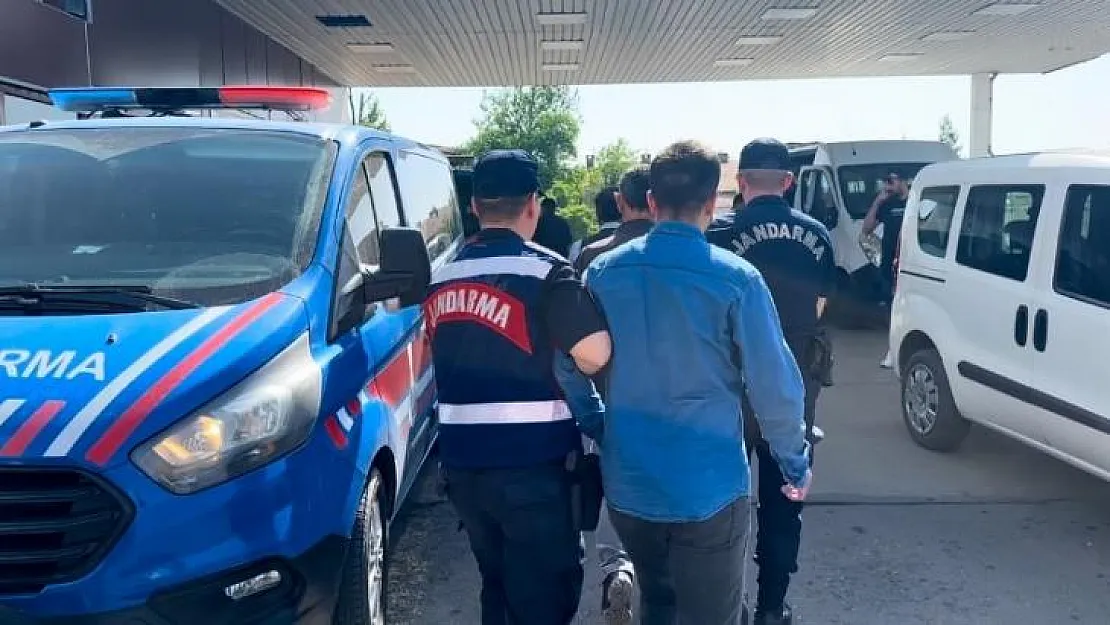 Diyarbakır'da PKK/KCK operasyonu: 5 gözaltı