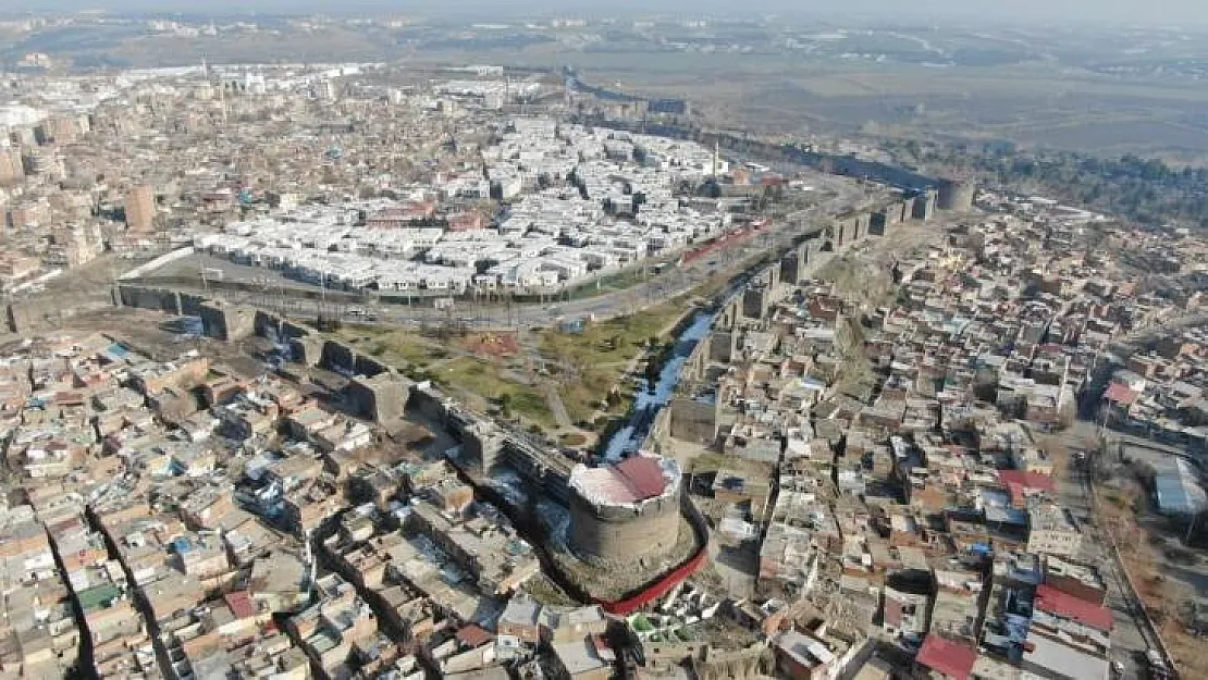 Diyarbakır Valiliği'nden 4 gün süreyle eylem ve etkinlik yasağı