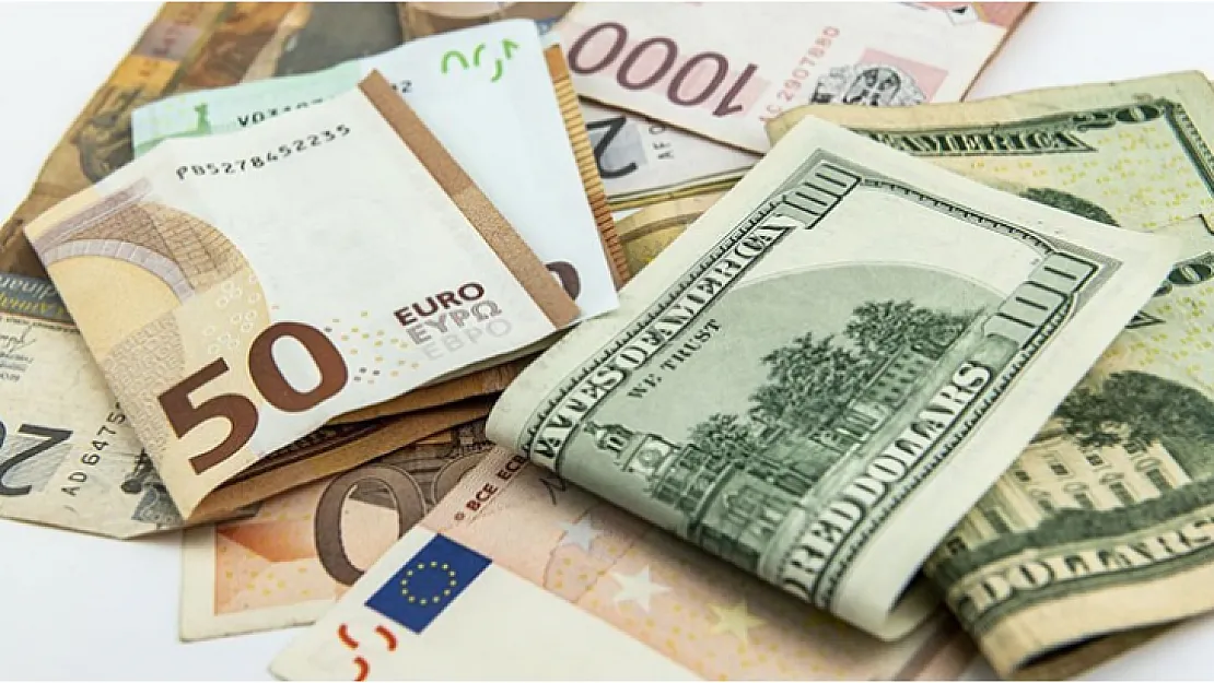 Dolar ve euro güne yüksek başladı