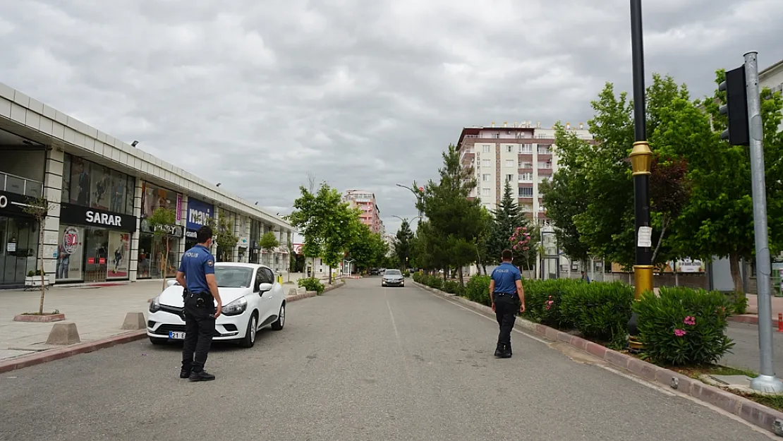 Hafta Sonu Kısıtlaması Kaçta Başlayacak? İşte Tüm Detaylar