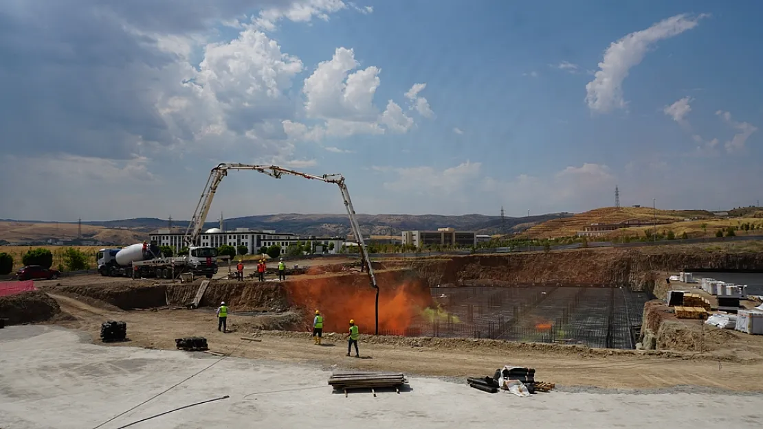 Siirt'te Hayvan Hastanesinin Temeli Atıldı