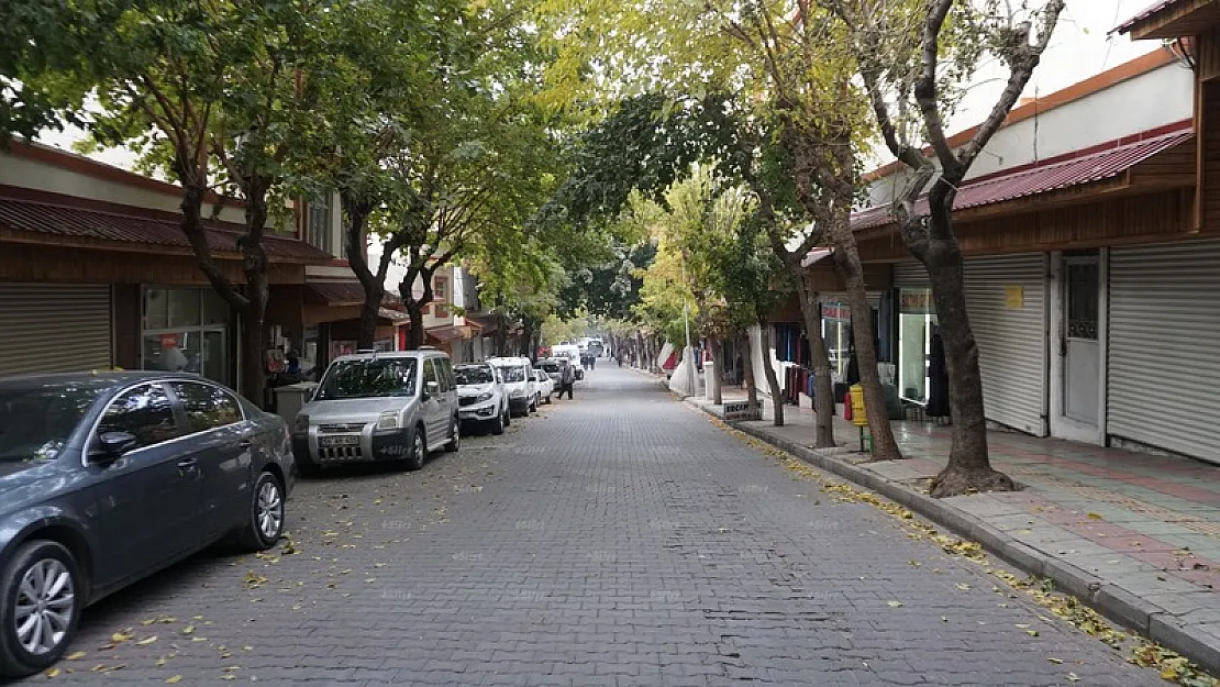 Şehrin Bir Zamanlar En Gözde Çarşısıydı Şimdi İse…