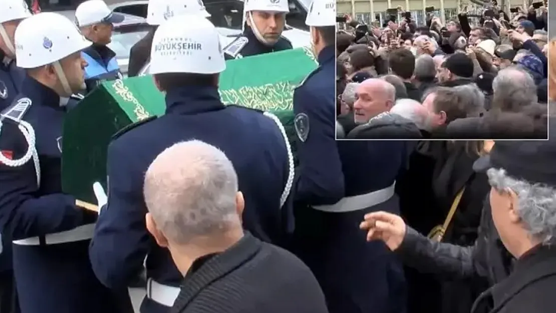 Edip Akbayram'ın cenazesinde skandal görüntüler! Cenazeye saygsızlık...