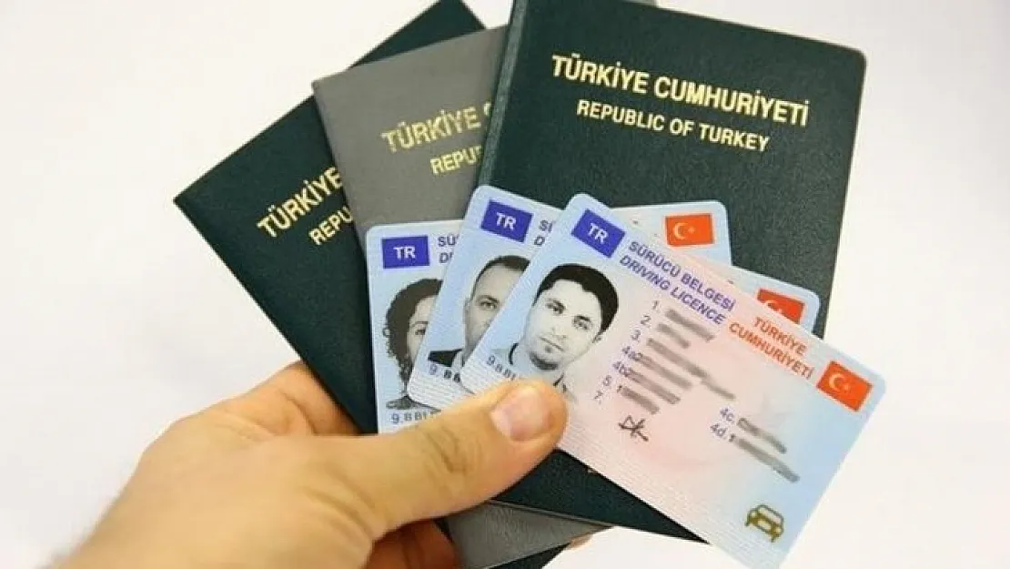 Ehliyet ve pasaportta yeni dönem başlıyor! Bakan Duyurdu