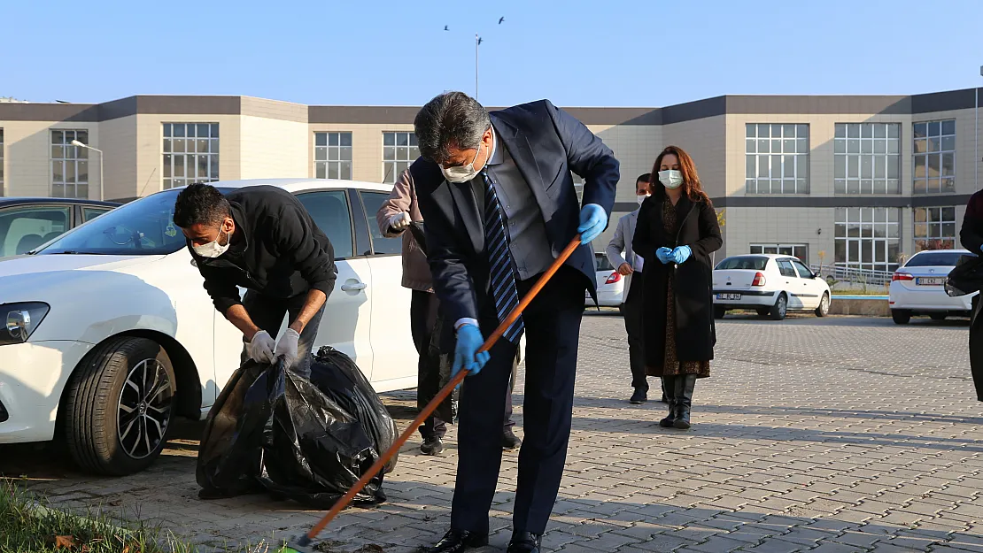 'Temiz Toplum Temiz Kent' Kampanyasına Siirt Üniversitesi de Dahil Oldu