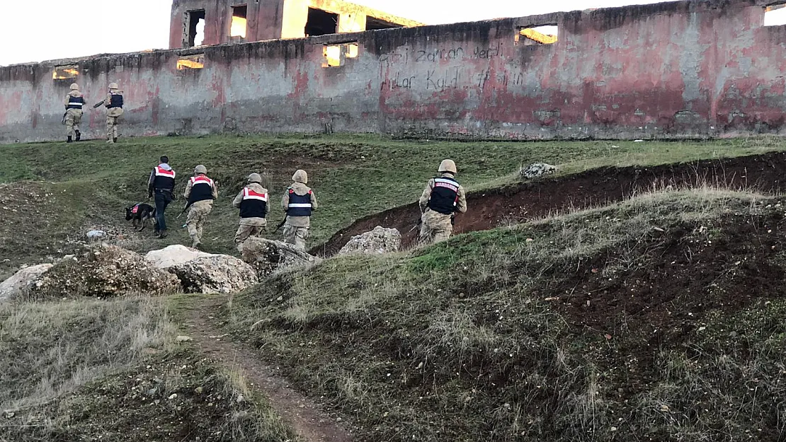 Üç Aşamalı Uyuşturucu Operasyonu