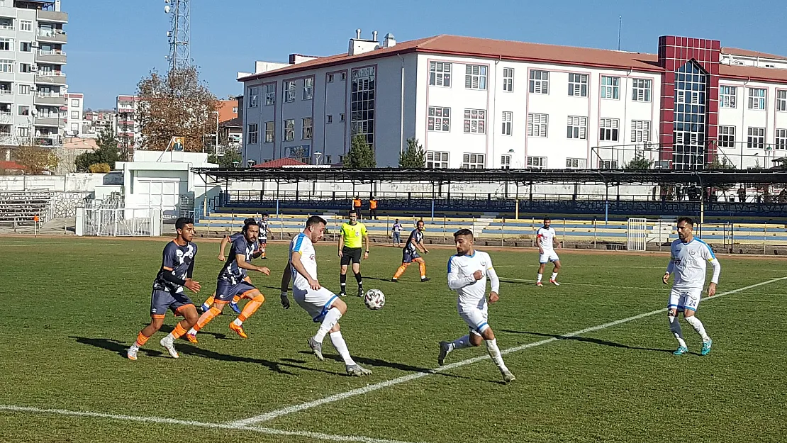 Siirtspor Evinde Galibiyeti Unuttu