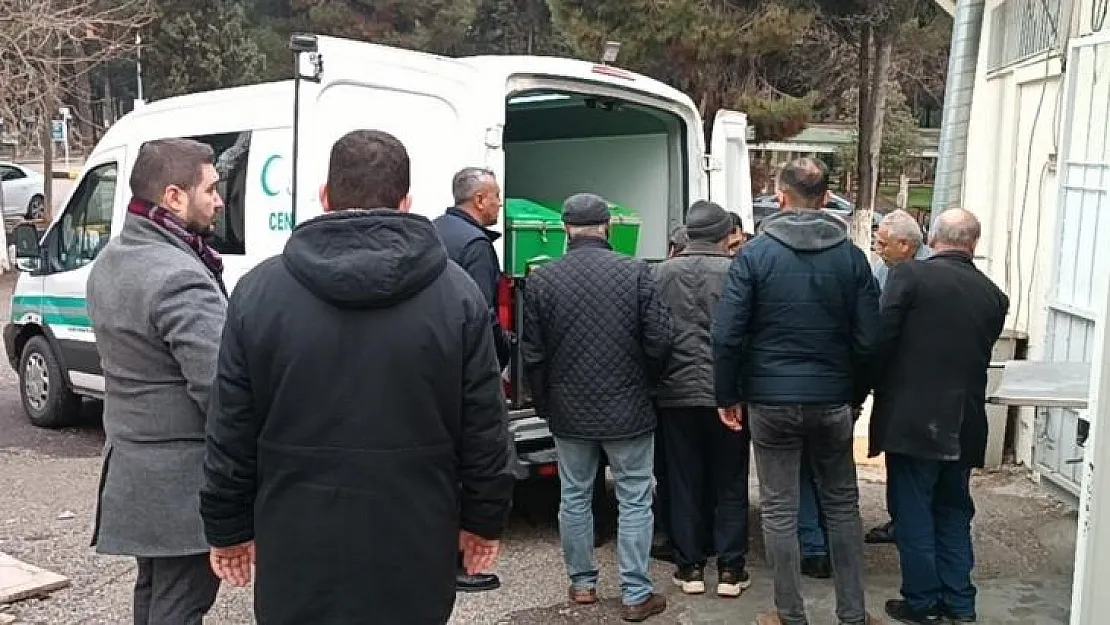 Eşini öldüren zanlı 'tabanca kazara ateş aldı' dedi
