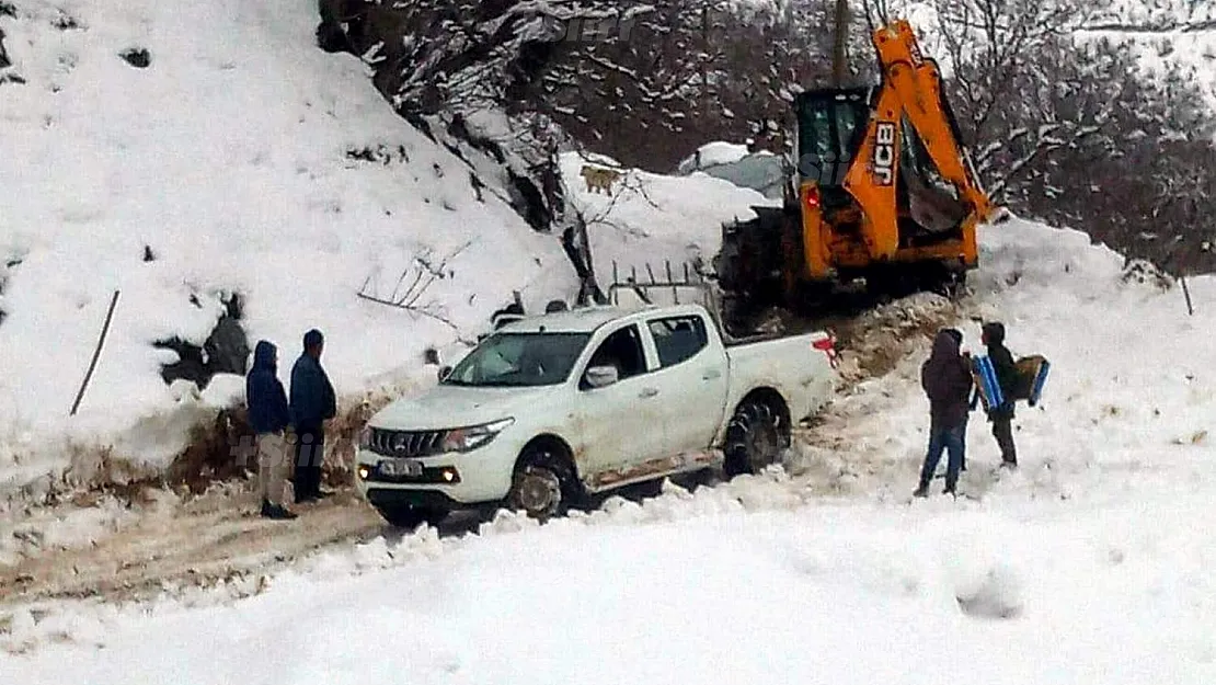 Siirt'te 40 Köy Yolu Ulaşıma Kapandı