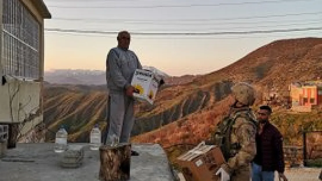 Siirt Valiliği Coronavirüse Karşı 'Vefa Sosyal Destek' Gurubunu Kurdu