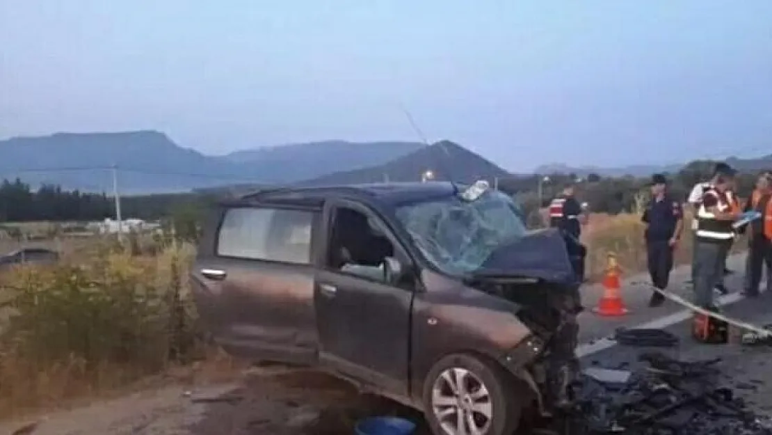 Feci Kaza: 5 Kişi Hayatını Kaybetti, 2 Kişi Yaralandı