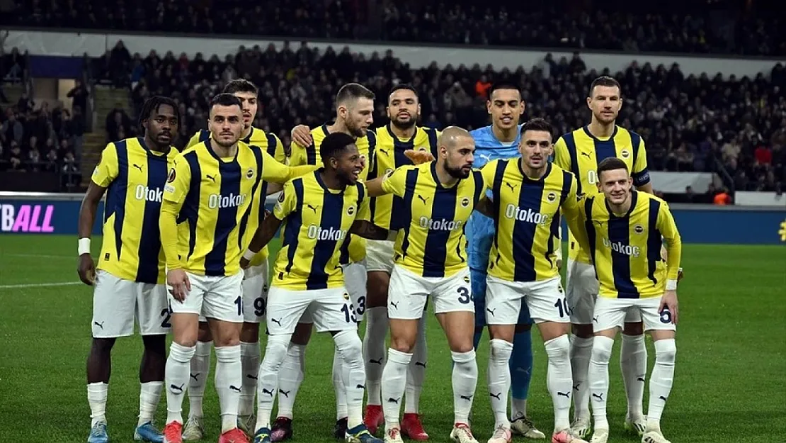 Fenerbahçe'de Derbi Öncesi Ayrılık Sinyali! Yıldız İsim Ülkesine Dönmek İstiyor