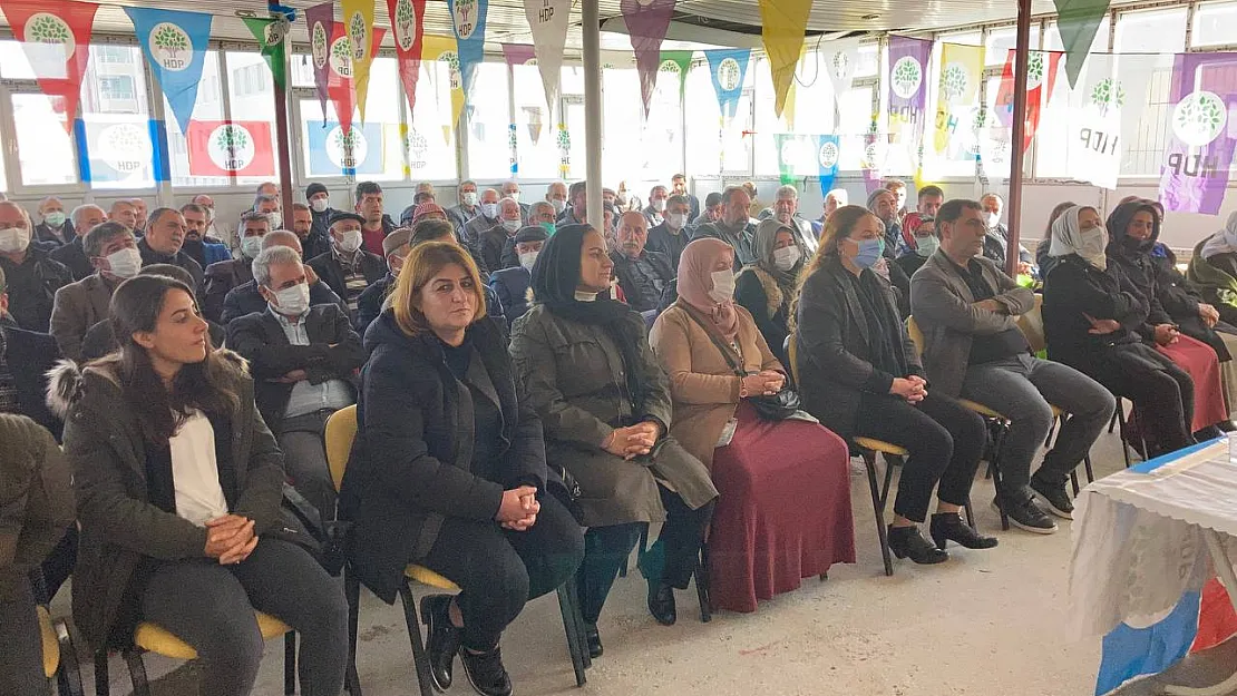 HDP Kurtalan İlçe Kongresi Yapıldı