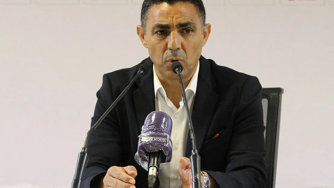 Siirtli Teknik Direktör Özer, Fenerbahçe'yi Çalıştırmak İstediğini Açıkladı