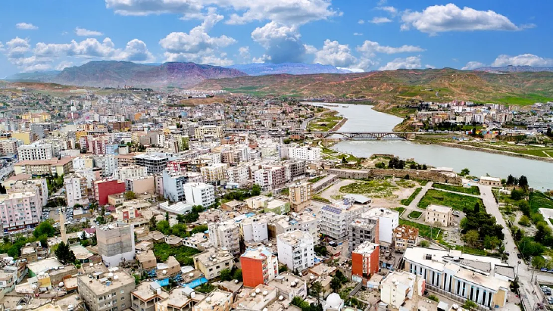 Flaş İddia! AK Parti, 100 il bin ilçe konusunda çalışma yapıyor... Hangi ilçeler il olacak? İşte aday ilçeler...