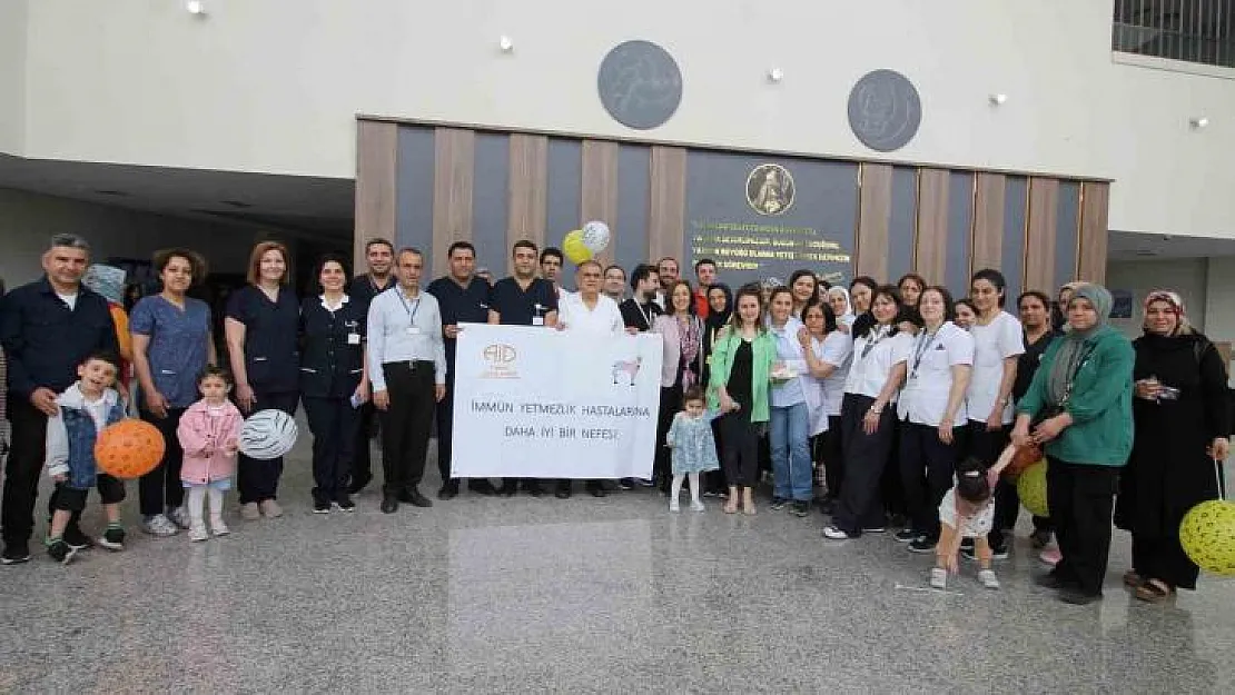 GAÜN Çocuk Hastanesi'nde 'Primer İmmün Yetmezliği Farkındalık Haftası' etkinliği