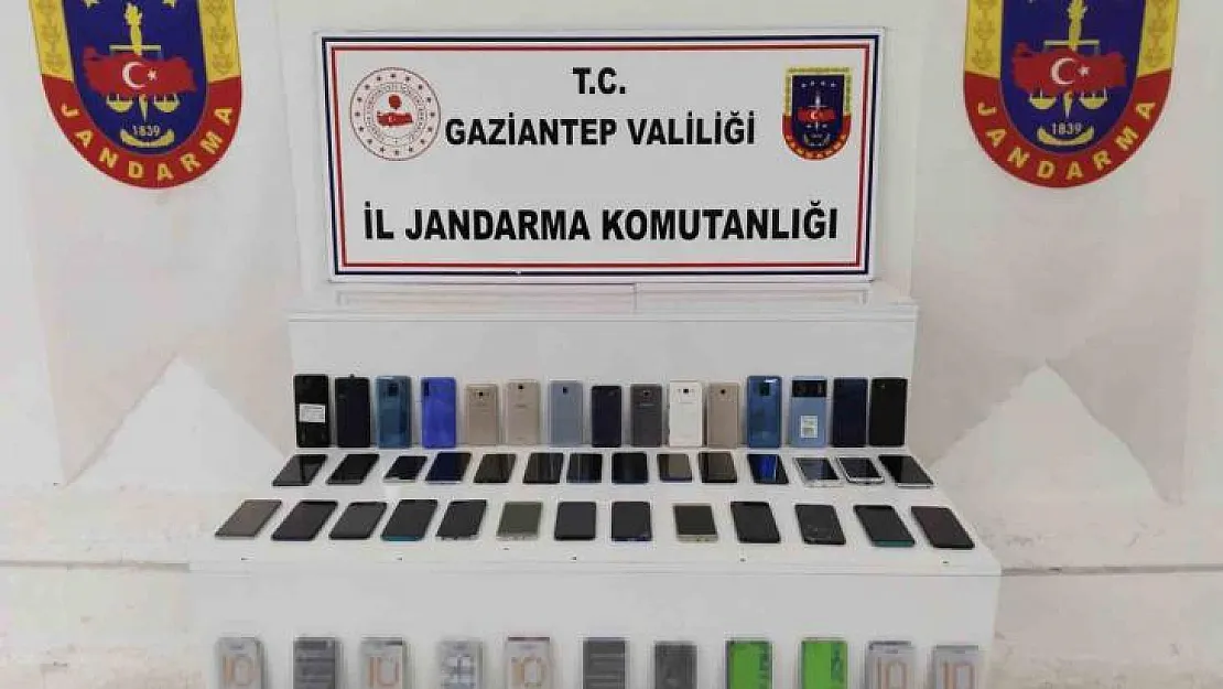 Gaziantep'te 1 milyon lira değerinde kaçak telefon ele geçirildi