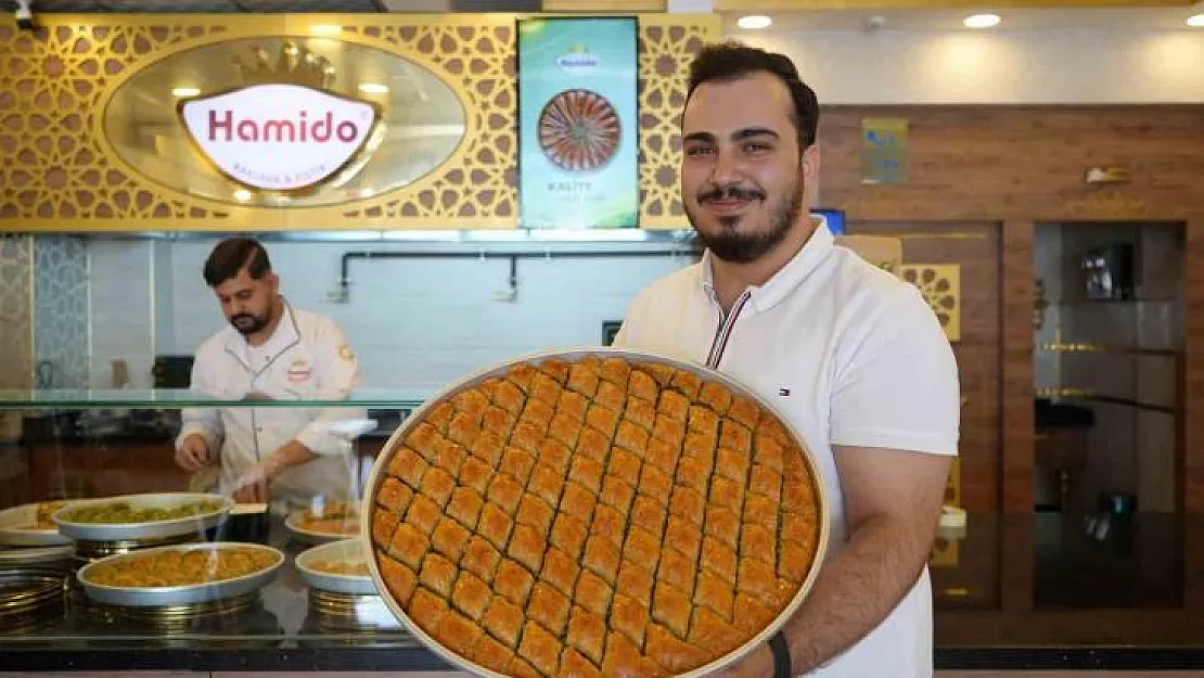 Gaziantep'te baklavacıların bayram yoğunluğu başladı