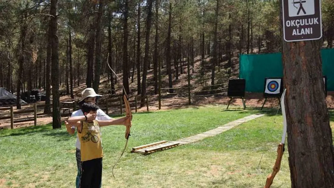 Gaziantepliler, Erikçe Macera Parkı'nda sıra dışı etkinliklerle keyifli vakit geçiriyor