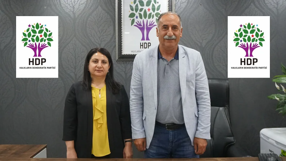 HDP Siirt Eş Başkanları Hatice Tay, Mehmet Kaysi ve İl Yönetiminden 3 Dilli Bayram Mesajı