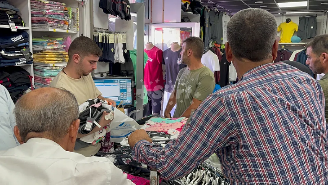 Help Yetim İnsani Yardım Organizasyonu, Siirt'te 200 Aileye Yardım Elini Uzattı