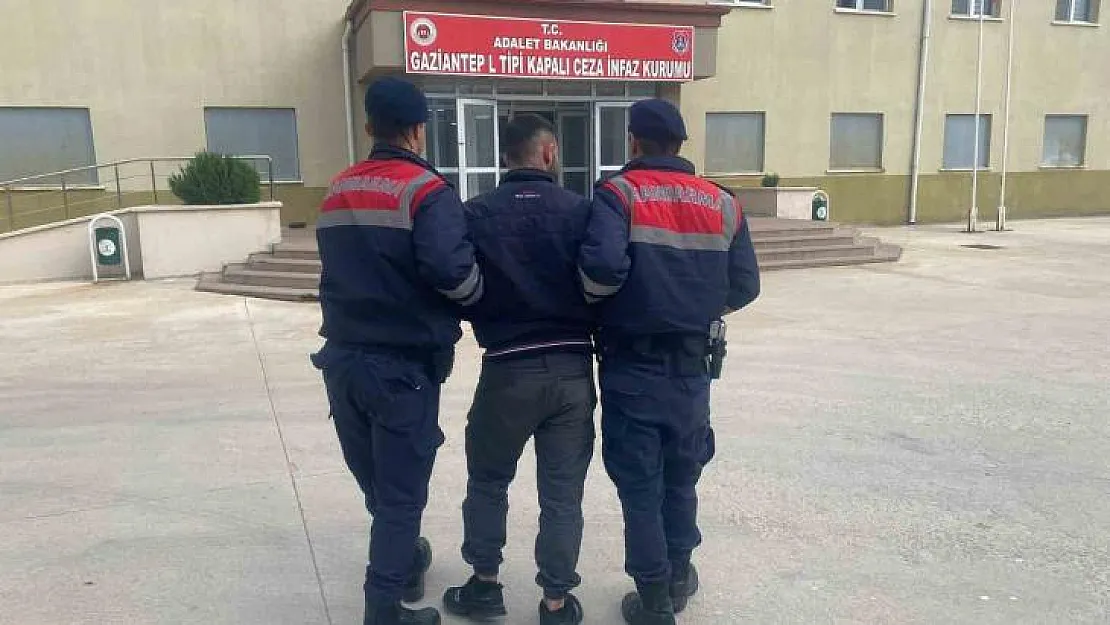 Hırsızlık suçundan 15 yıl cezası bulunan firari yakalandı