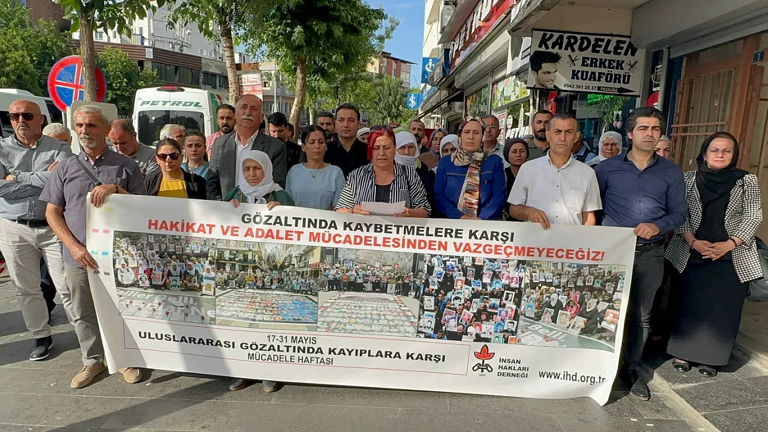 İHD Siirt Şubesi'nden 'Gözaltına Kayıplara Karşı Mücadele Haftası' Basın Açıklaması
